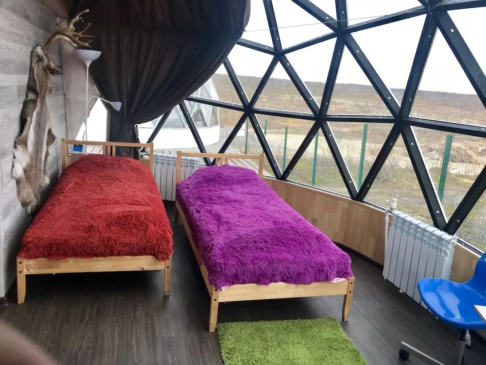 هتل آرورا ویلیج مارمونسک ایگلو